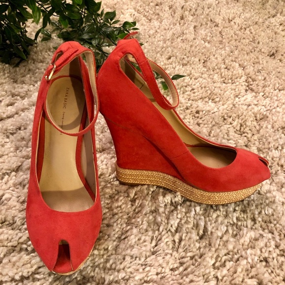 Suede coral ZARA wedge heel; peep toe - Picture 4 of 7